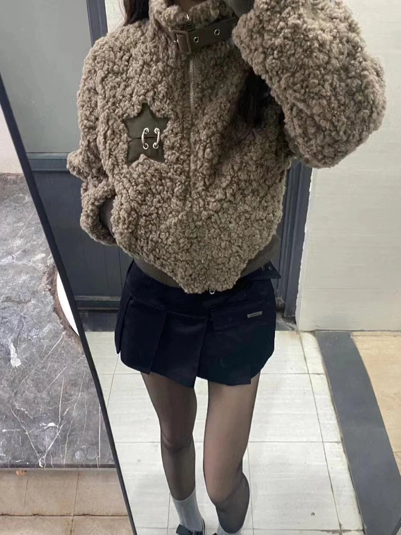 Winter Lamm Wolle Vintage Jacke Frauen Stehen Kragen Faul Wind Casual Zipper Mäntel Langarm 3D Dekoration Lose Geerntete Jacken.