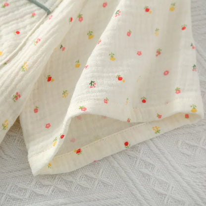 Pajamas pure cotton three-piece set spring and summer thin crepe autumn gauze lapel short-sleeved trousers shorts loungewear set.