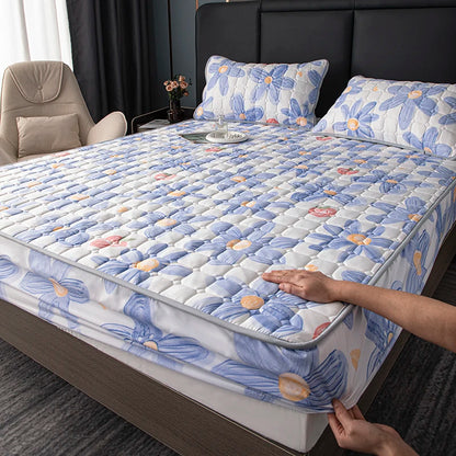 Bonenjoy Printed Bed Cover Simple Style Bedspread Quilted Bed Linen Home Non-slip Mattress Protector 매트리스 커버 (No Pillowcase).