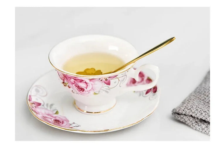 Tea Set Ceramic Coffee Cup Suit British Style High-Grade Bone China Golden edge Tea Cup And Saucer With A Spoon