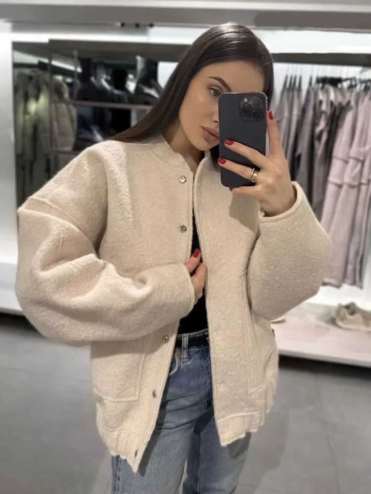 TRZA Frauen Mode Mit Taschen Übergroßen Bomber Jacke Mantel Vintage Langarm Druckknopf Weibliche Oberbekleidung Chic Tops.