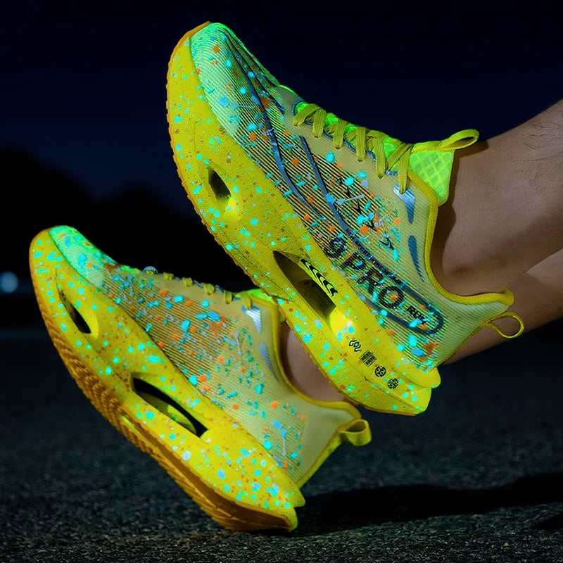 New Soft Sole Cushioning Men's Running Shoes for Women High-quality Road Jogging Shoes Light Comfy Sneakers Reflective Night Run