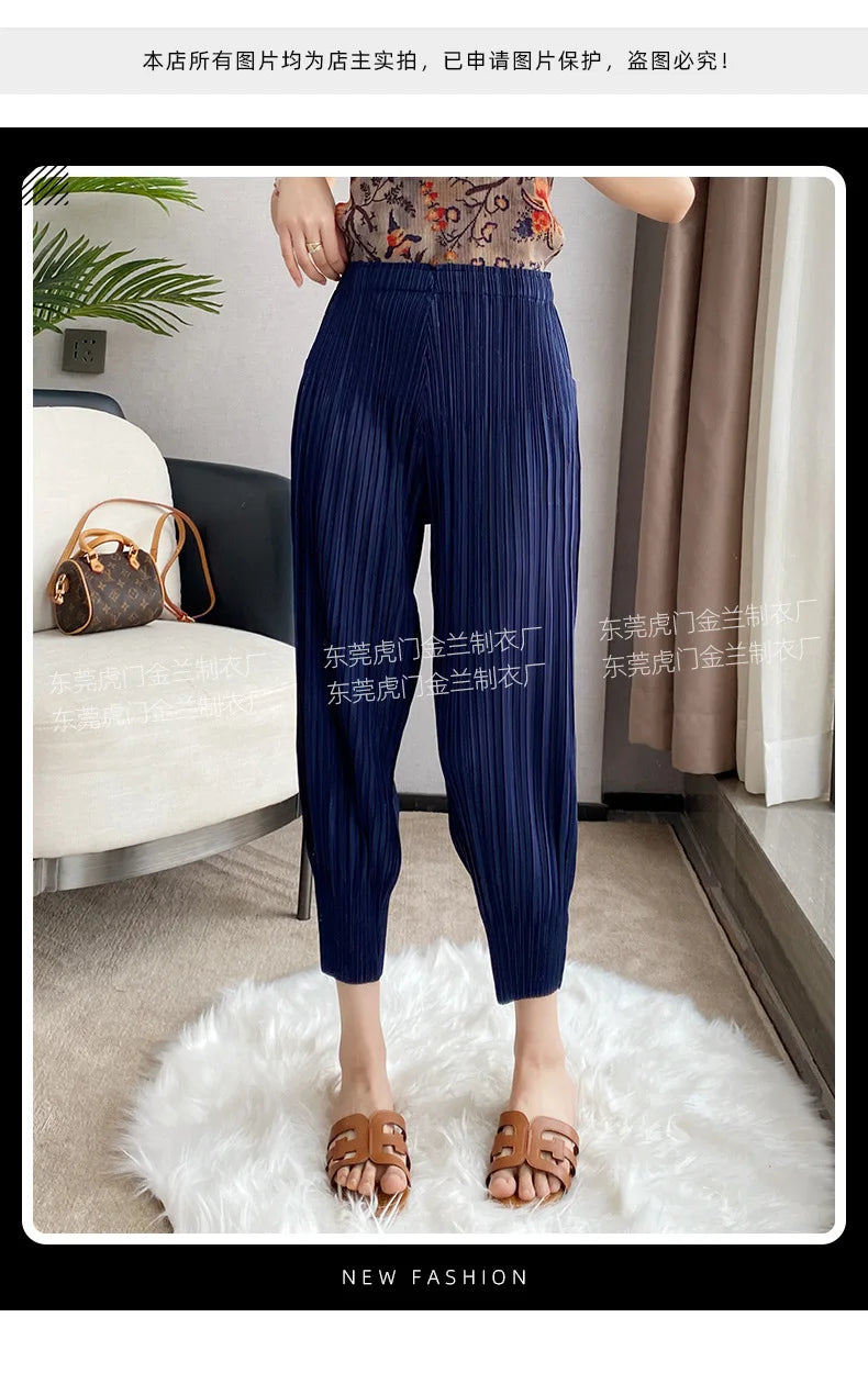 Miyake Life Pleated Pants Loose Harem Pants Women's Summer Thin Fashion Versatile Nine-minute Calf Pants.