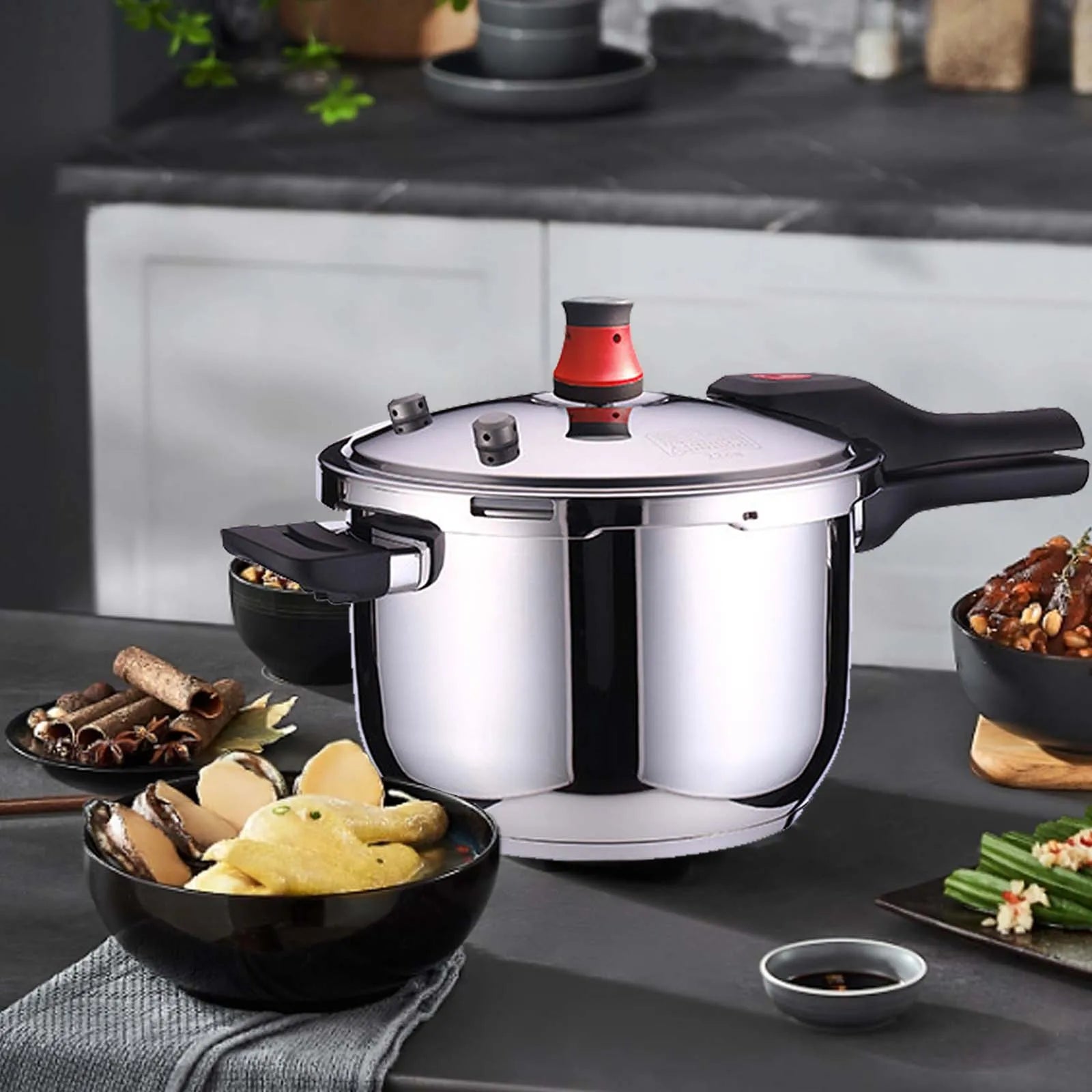 4L/5L/6L 304 Stainless Steel Pressure Cooker Thickened Household Gas Induction Cooking Universal Explosion-proof Pressure Cooker.