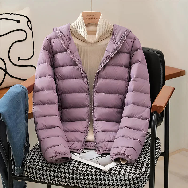 2024 neue Ankünfte Frauen Mit Kapuze Ultra Leichte Packbare Puffer Jacken Herbst Winter Weiße Ente Unten Weiblichen Koreanischen Dünnen Mantel.