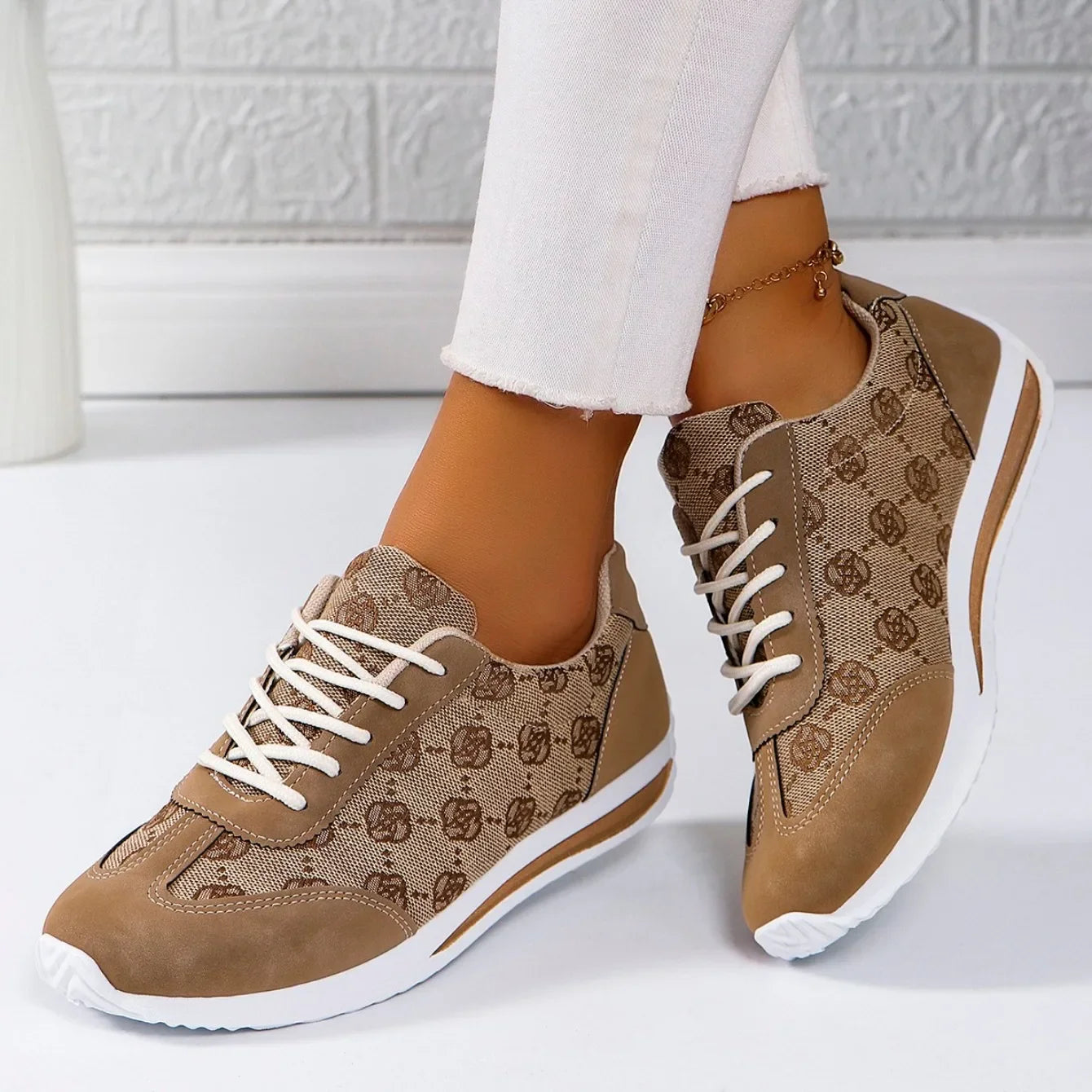 Women Thick Soled Cross Round Head Thin Fashion Shoes Women Comfortable  Breathable Casual Wear-resistant Shoes Zapatos De Mujer.