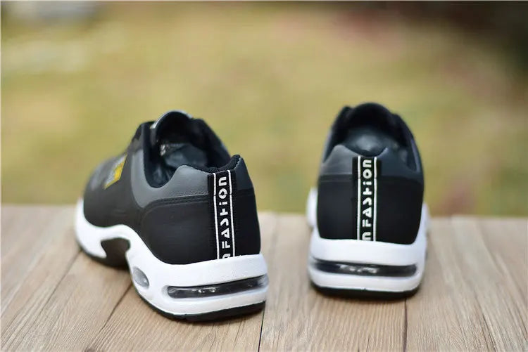 Neue Männer Laufschuhe Atmungsaktive Air Kissen Turnschuhe Männer Outdoor Lace Up Wanderschuhe Non-slip Männer Sport Schuhe Tenis masculino.