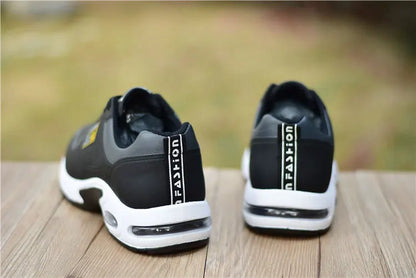 Neue Männer Laufschuhe Atmungsaktive Air Kissen Turnschuhe Männer Outdoor Lace Up Wanderschuhe Non-slip Männer Sport Schuhe Tenis masculino.