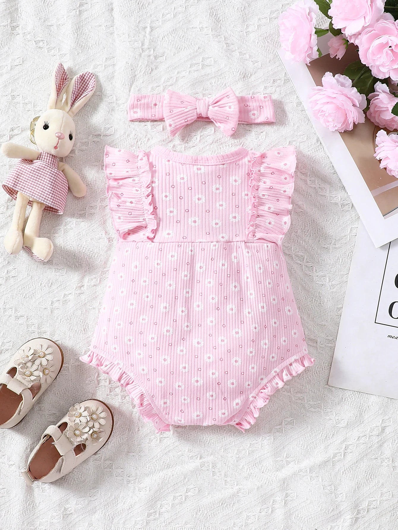 2-teiliger Sommer-Overall für Babys mit Rundhalsausschnitt, Schmetterlingsärmel-Design, süßer, süßer und lebhafter Overall im Prinzessinnen-Stil für Neugeborene.
