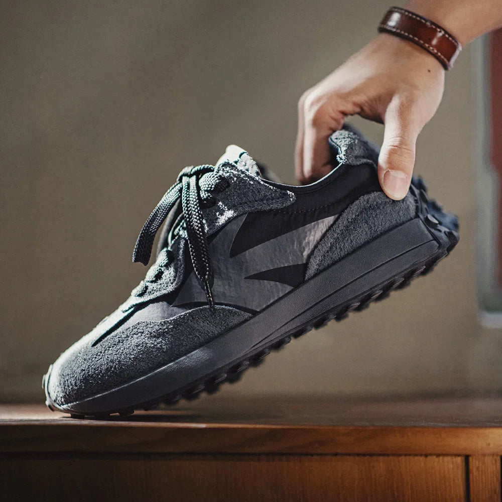 Maden Frühling Vintage Dickbesohlte Patchwork Schwarze Sneakers Lässige atmungsaktive Joggingschuhe Low-Top-Schnürschuhe Sportliche Sommerschuhe.