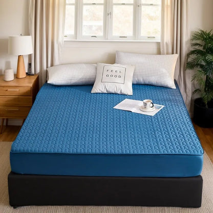 Waterproof Thicken Mattress Cover Quilted Latex Mat Bed Covers Pad Skin-Friendly Fitted Sheet Protector Bedspread150/160/180x200.