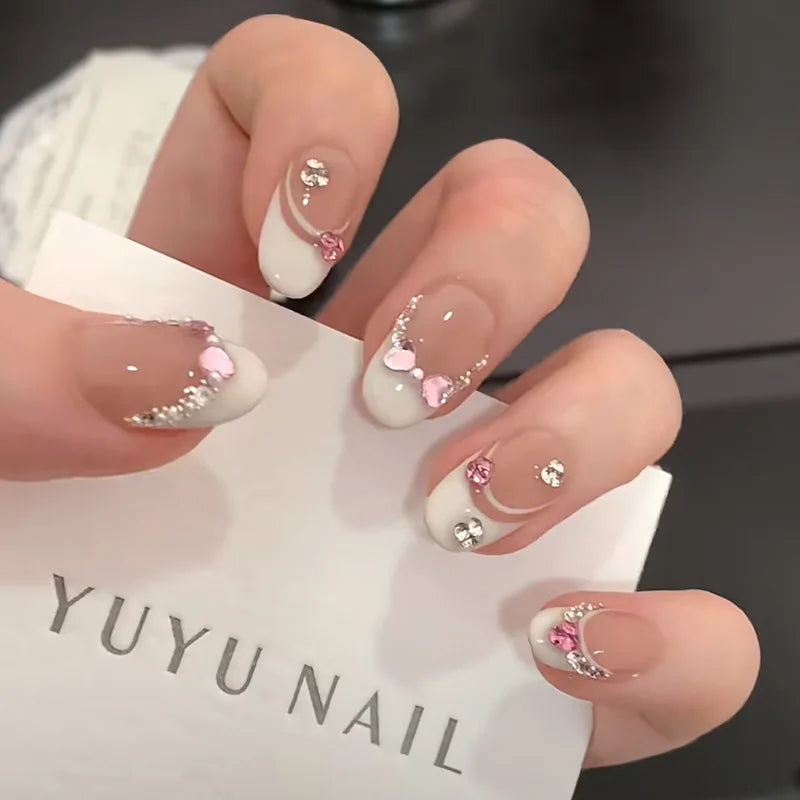 10Pcs White French Pink Heart Diamond Manicure Art Gentle Sweet Short Oval Artificial Wearing Nails Patch Full Cover Press Ons.