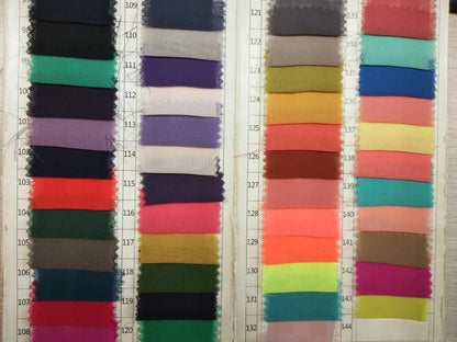 Elegantes A-Linien-Damenkleid in Gold, trägerlos, lange Ballkleider, nach Maß, plissierter Ausschnitt, Partykleider, ärmellos.