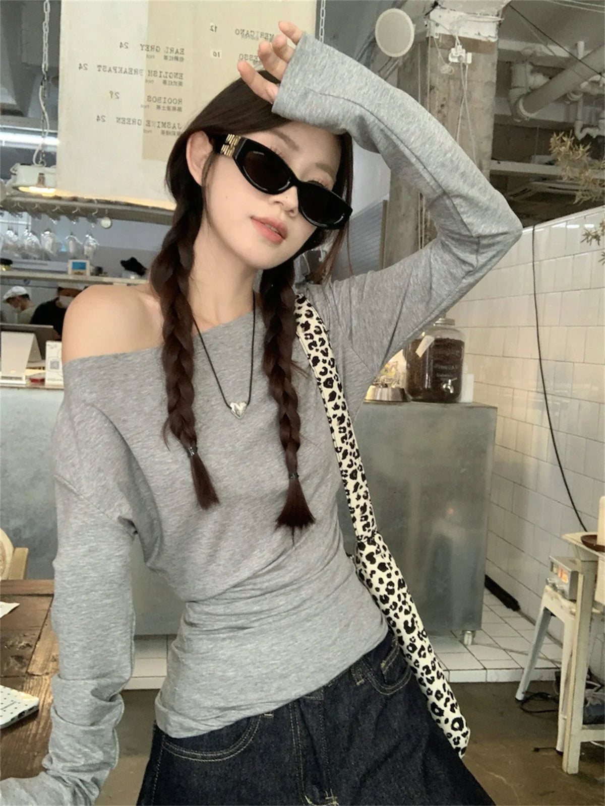 Women Sexy Off Shouder Tops 2025 Fashion New In Y2k Hot Girl Slim Long Sleeve Shirts Solid Autumn Spring Chic T-shirt Streetwear.