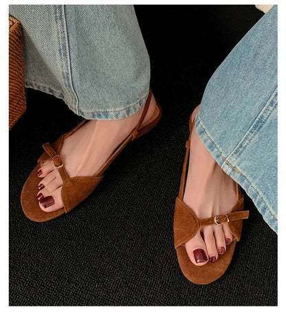 Vintage Line with Flat Sandals Design Sense Open Toe Slippers Casual Holiday Beach Shoes Light Single Shoes  Luxury Sandals.