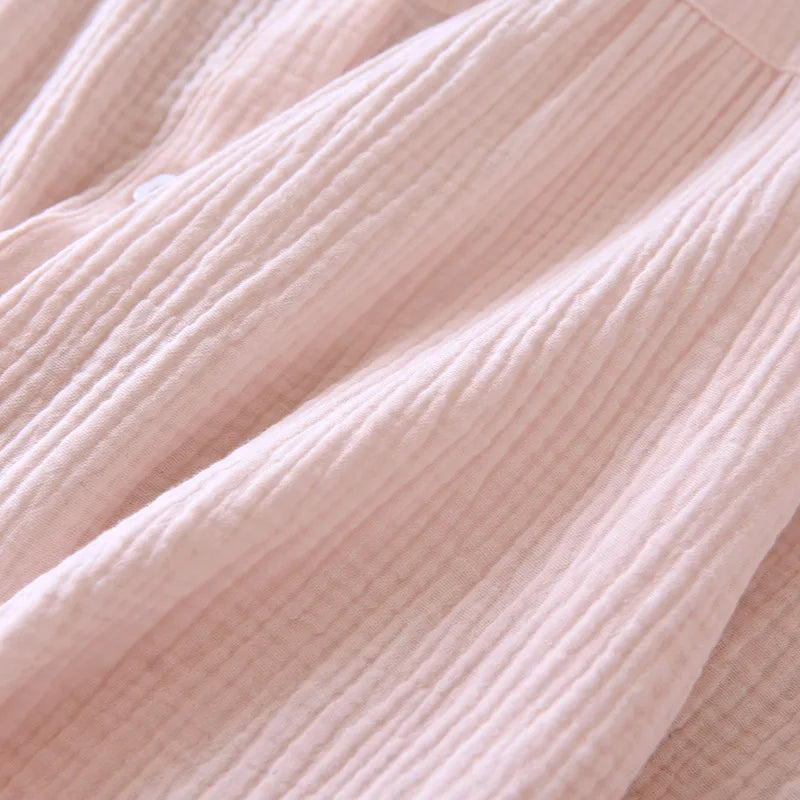 Spring and summer 2025 new women's pajama suit 100% cotton crepe short-sleeved capris embroidered round-neck household clothes.