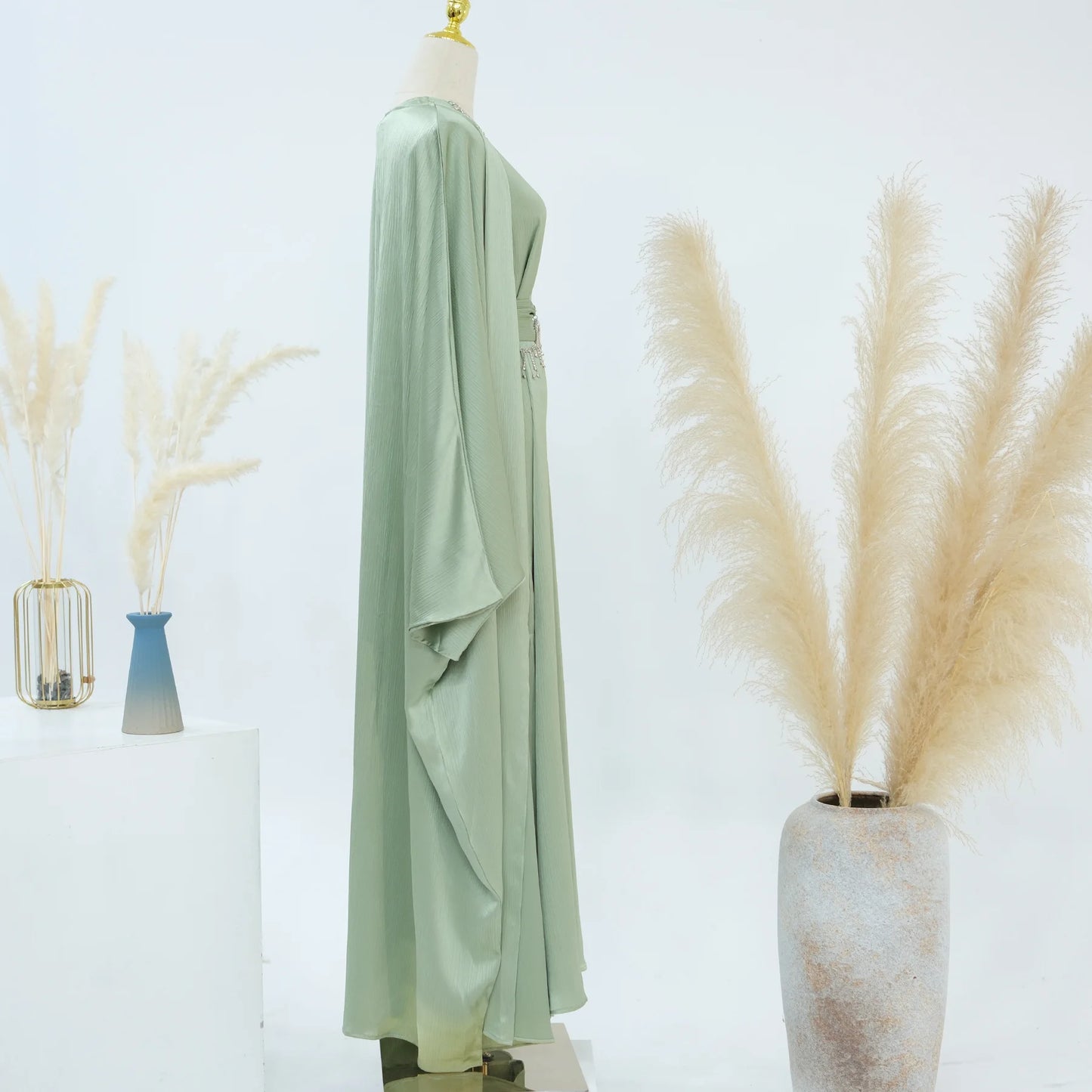 Ramadan Muslim Women 2 Piece Set with Chain Party Dresses Abaya Eid Jalabiya Sashes Diamond Morocco Dubai Kaftan Cardigan Robe.