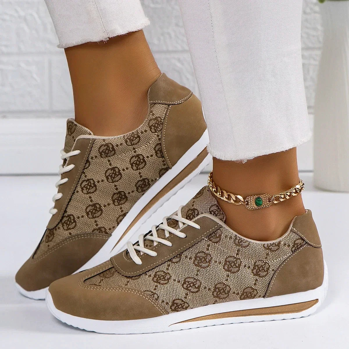 Women Thick Soled Cross Round Head Thin Fashion Shoes Women Comfortable  Breathable Casual Wear-resistant Shoes Zapatos De Mujer.