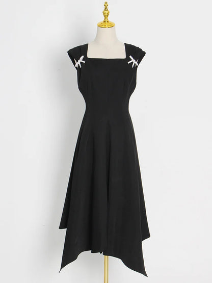 TWOTWINSTYLE Elegante Schwarz Kleid Für Frauen Quadrat Kragen Ärmellose Hohe Taille Solide Patchwork Bowknot Midi Kleider Weiblichen Stil.