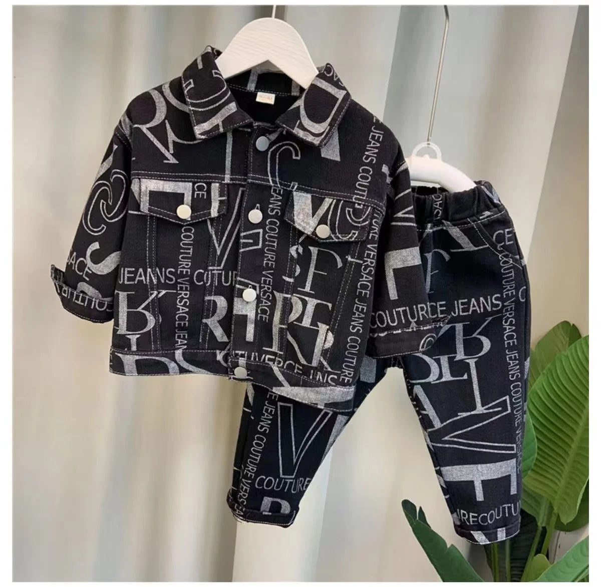 Boys Set Spring and Autumn 2024 New Children's Handsome Clothes Trendy Baby Autumn Fashion Cowboy Two Piece Set Kids Outfits.