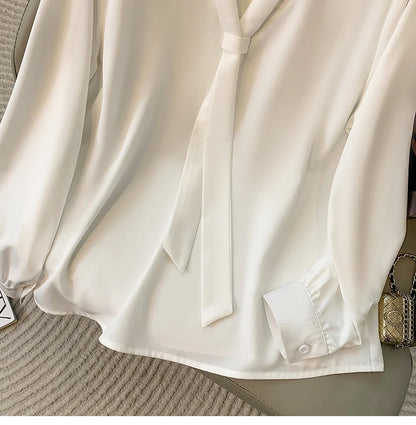 Loose Long Sleeve V-Neck Work Shirt for Women Plus Size Women's Blouses Fashion Versatile Autumn Bow Tops Trendy Business Shirts.