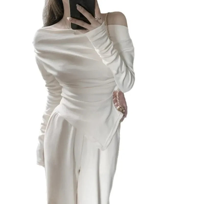 Spicy Girl Apricot One-Shoulder Base Shirt Women's Slim Fit Asymmetrical Long Sleeve T-Shirt Spring Autumn Inner Wear Top.