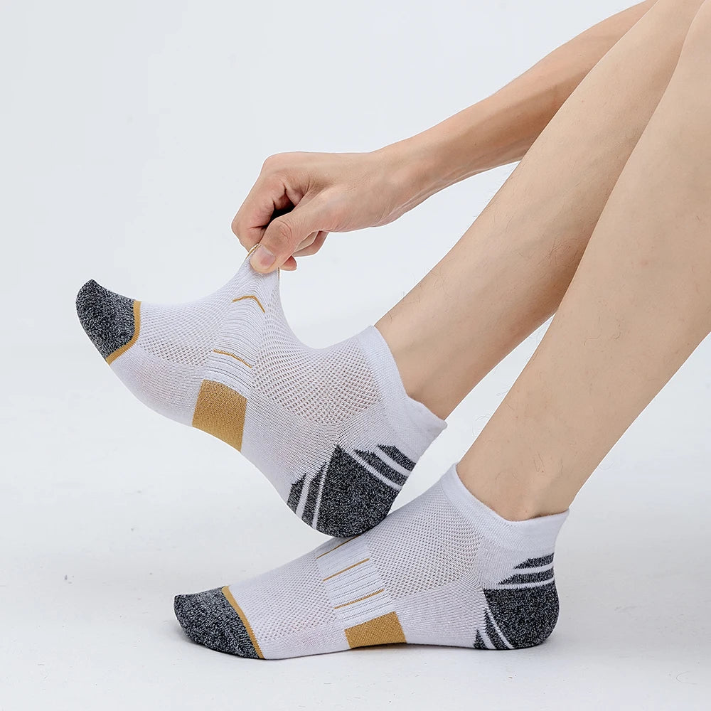 5 Pairs Socks Men's Short Socks Sweat Absorbent and Odorous Basketball Socks Running Sports Socks Breathable Mesh Men's Socks.