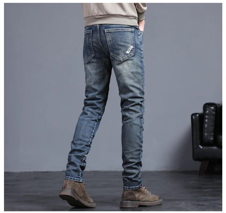 New Men's Vintage Jeans Korean Fashion Slim Little Feet Embroidered Trousers Stretch Male Streetwear Denim Pants.