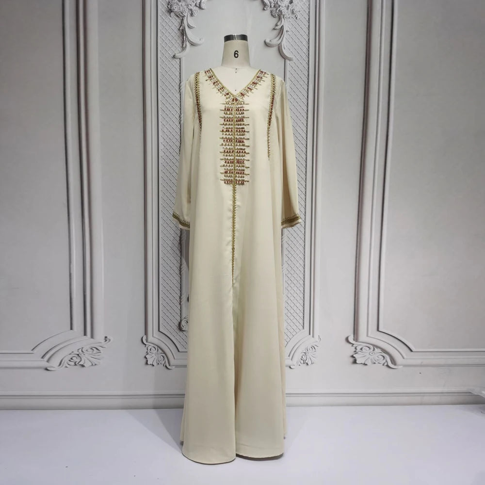 Elegant V-Neck Beading Embroidery Abaya For Muslim Woman 2025 Casual Loose Moroccan Saudi Dubai Kuwait Morocco Stylish Kebaya