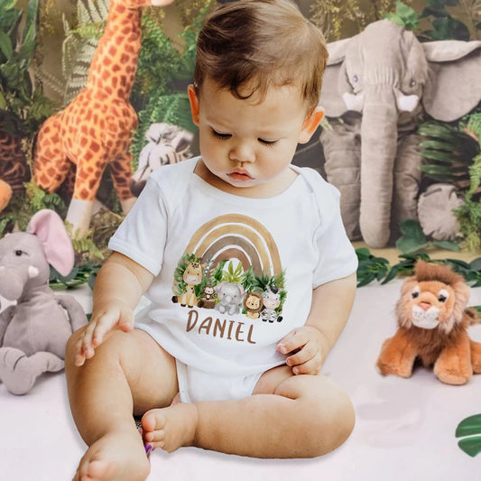 Personal isierte Baby Bodysuit Regenbogen Tier mit Namen Säugling Overalls Neugeborenen Wild One Outfits Stram pler Baby Geburtstag Dusche Geschenke.