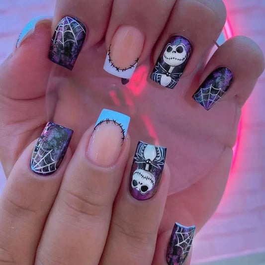 24pcs Fake Nails with Halloween Design Featuring Spider Webs and Ghosts To Create A Mysterious Holiday Atmosphere Press-on Nails.