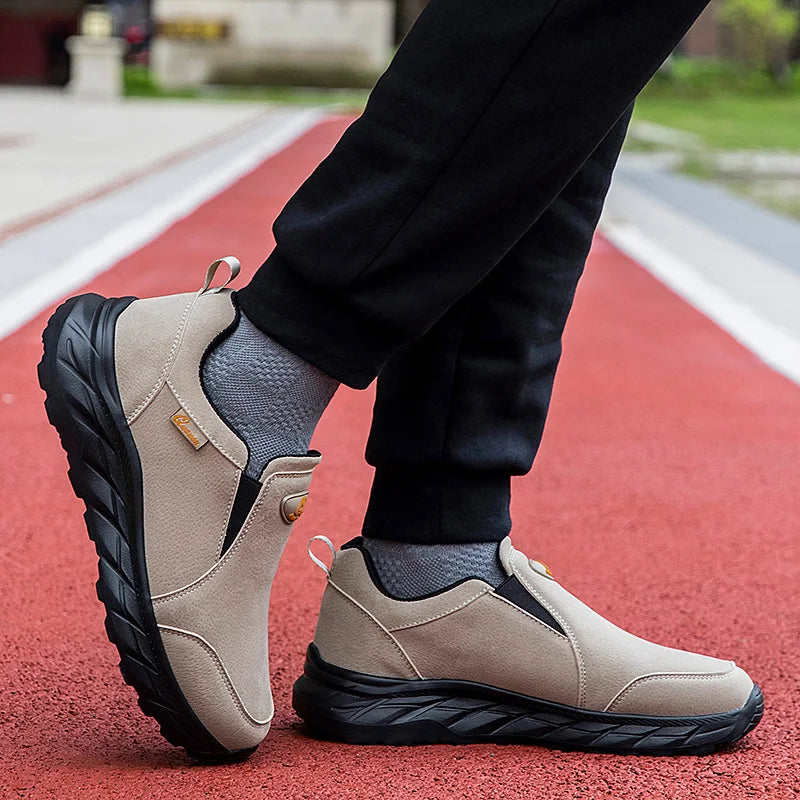 Mens Walking Shoes Leather Anti Slip Wear-resistant Autumn Fashion High-quality Soft Sole Comfortable Casual Flat Sneakers Man.