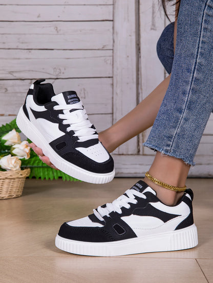 Women Shoes Skateboarding Shoes For Men Fashion Sneakers Lightweight White Black Sports Running Outdoor Casual Shoes Size36-46.