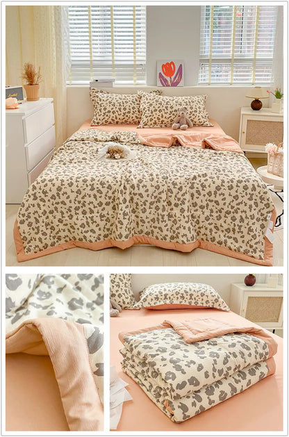 Printed Thin Duvet Skin-friendly Comforter 100x150cm for Kids Quilt Soft Bedspread Summer Blanket edredones (No Pillowcase).