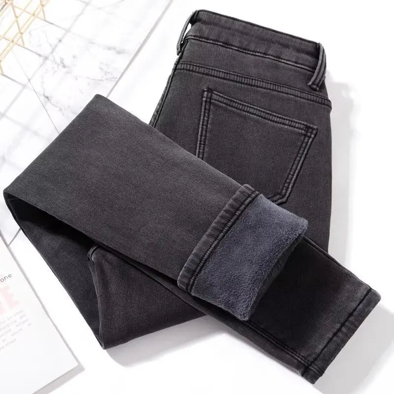 Women's Mid-Waist Slim Fit Black Denim Pants Elastic Casual Style Comfortable Cotton Long Trousers Versatile All-Season Jeans.