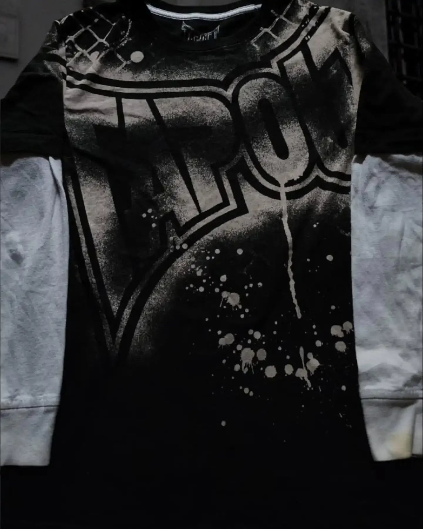 Y2K Oversized Long Sleeve Tapout T-Shirt Hip Hop Gothic Streetwear Unisex Couple Tee Summer Casual Fashion Round Neck Loose Fit.