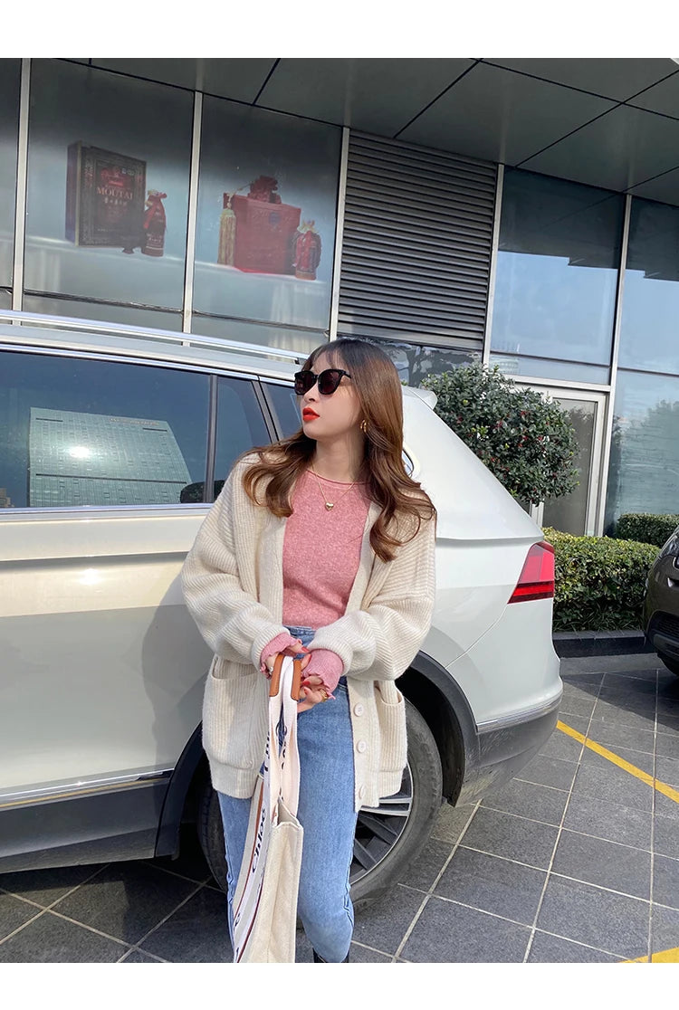 2025Oansatz Rippen Langarm Koreanische Dünne Weibliche Pullover Frauen Pullover Stricken Weiche Jumper Tops Geraffte Herbst Winter Tops.