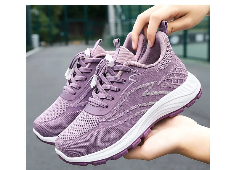 2025 Spring Women's Casual Sports Shoes Breathable and Comfortable Outdoor High Quality Single Shoes Trendy Women's Shoes.