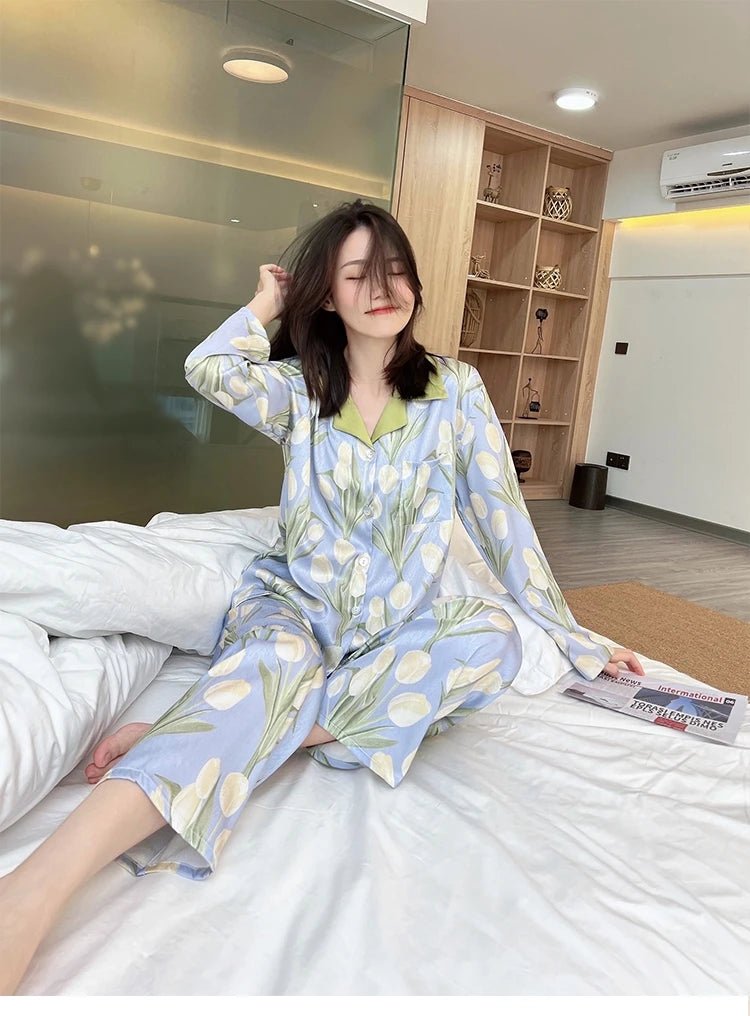 2023 frühling Herbst Neue Eis Seide 2 Stück Pyjamas für Frauen Mode Strickjacke frauen Pyjamas Süße Druck Loungewear Frauen set.