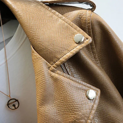 Dünne Jacke mit Gürtel Weibliche Streetwear Leder Mantel Biker Moto Frühling Herbst Frauen Faux Leder Jacke Oberbekleidung Neue Mode.