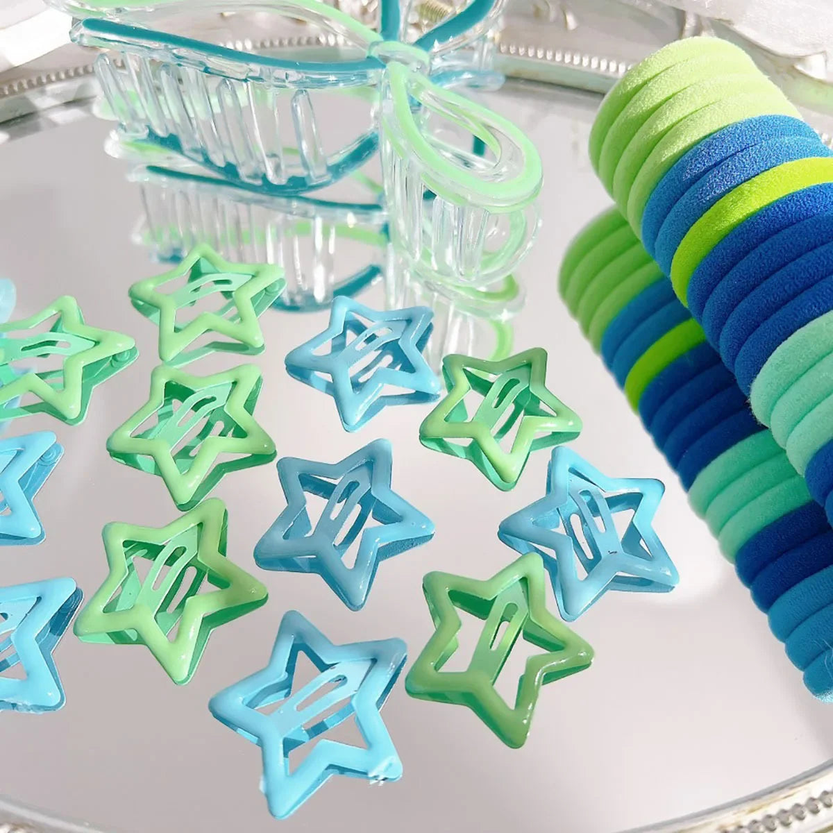 High Elasticity Women's Hair Accessories Blue Series Butterfly Knot Egg Flower Comb Set Hair Clips Fashionable Hair Accessories.