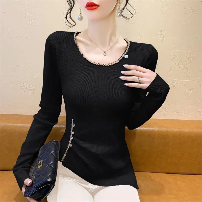 2025 New Autumn Women's Sweater Design Slim Slim Nail Drill Fashion Women's Top.