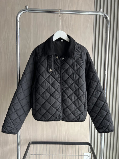 Women's Quilted Jacket with Padded Lining Model ETJ 2025 - Casual and Simple Diamond Quilted Short Puffer Jacket with Collar.