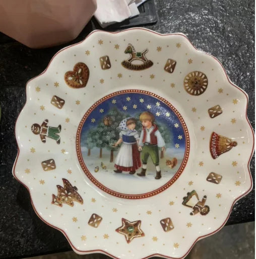 German V Bao Tableware Christmas Biscuits Plate Dish Rectangular Plate Mug Plate Salad Dish.