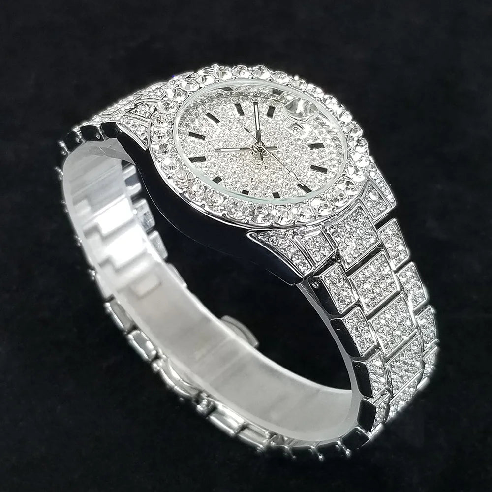 Elegant Diamond Watches Female Fashion Silver Round Stainless Steel Quartz Watch Iced Out Shiny Waterproof Clock Gift for Women.