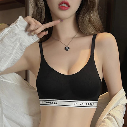 Women's Beautiful Back Sports Bra Elastic Sleeveless Vest Breathable Slim Crop Top with Adjustable Shoulder Straps.