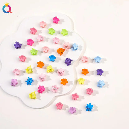 50Pcs Flower Hair Clips Multi color Mini Cute Hair Styling Accessories for Girls and Women Birthday Gifts,10 Colors at Least