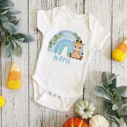 Personal isierte Baby Bodysuit Regenbogen Tier mit Namen Säugling Overalls Neugeborenen Wild One Outfits Stram pler Baby Geburtstag Dusche Geschenke