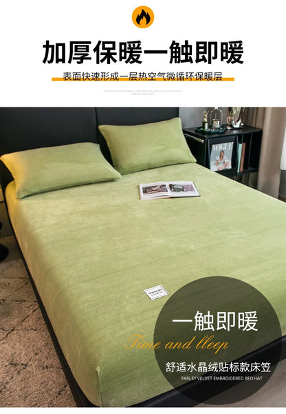 Warm Plush Fitted Sheet Elastic Mattress Cover Fluffy Velvet Fleece Bed Linen Couple Thermal Double Bed Not Included Pillowcase.