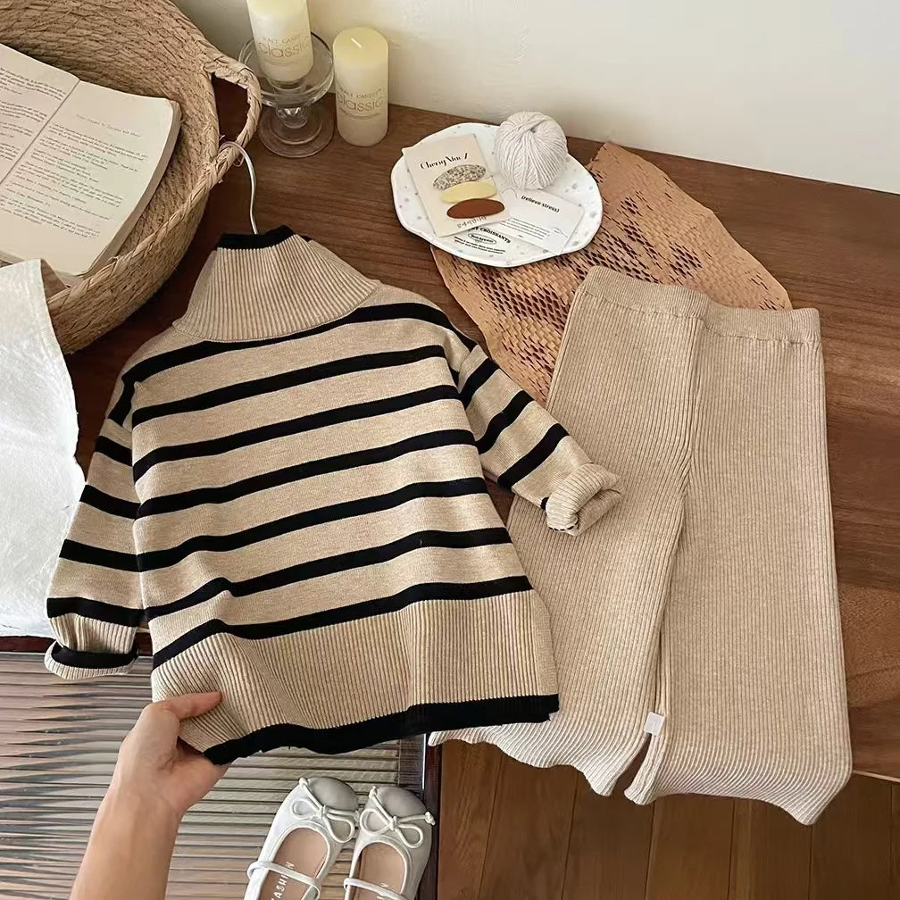 Girls' Autumn/Winter High Collar Sweater Set 2025 New Style Female Baby's Stylish Knitted Sweater Wide Leg Pants Two Piece Set.